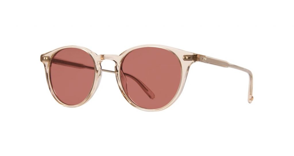 Garrett Leight Sonnenbrille - Modell Clune in Nude Rosewood - Ansicht seitlich