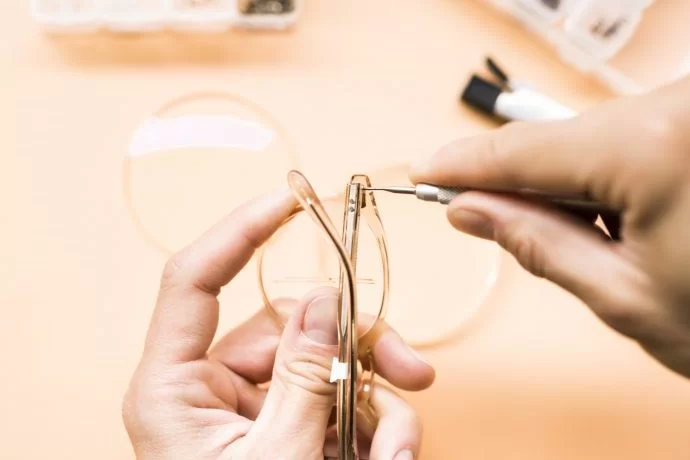 About Sattler Optik - Brille reparieren