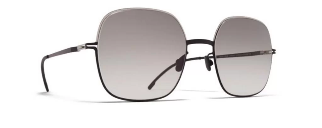 Mykita Sonnenbrille - Modell Decades Sun Magda in Silver Black - Ansicht seitlich