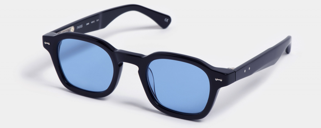 Peter and May Sonnenbrille - S98 Hero Black Blue seitliche Ansicht
